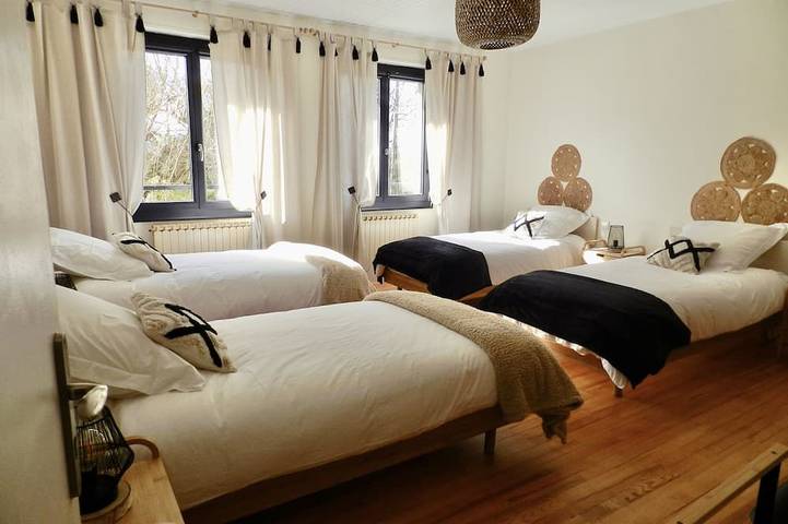 Location de vacances pour 8 personnes, avec jardin dans Saint-Angel (Puy-de-Dôme) - 4