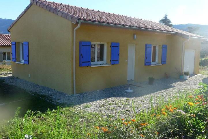 Maison de vacances pour 5 personnes, avec terrasse et jardin, animaux acceptés