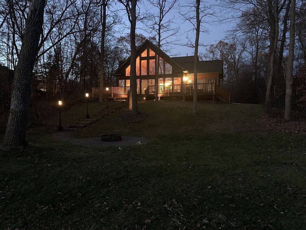 Private, family friendly lake home w/sandy beach in Crosslake on Pine Lake in Crosslake, Crow Wing County