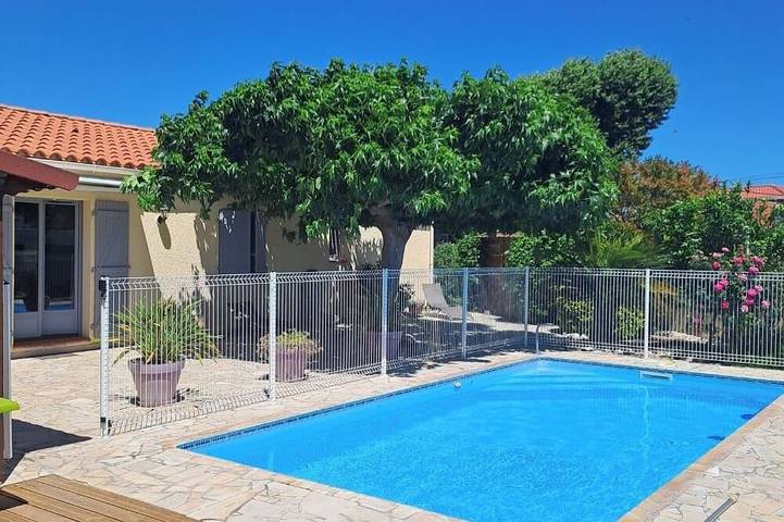 Chalet para 8 personas, con terraza y jardín - 1