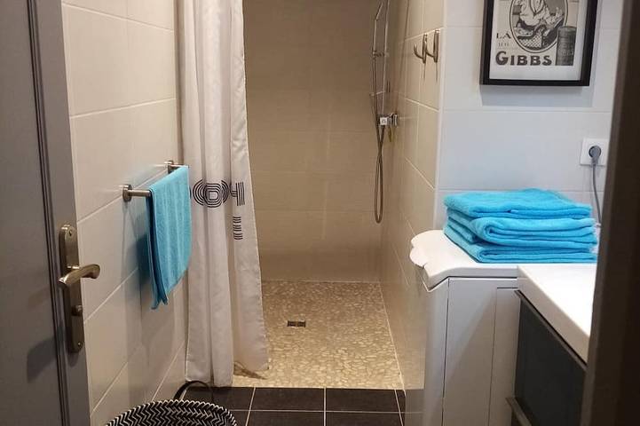 Location de vacances pour 2 personnes, avec Terrasse et Jardin à Villenave-d'Ornon - 4