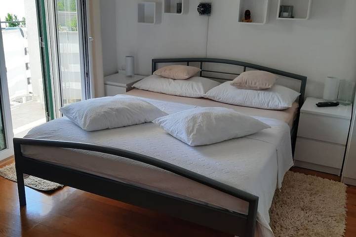 Ganze Wohnung, Studio Appartement mit Balkon und Meerblick Gradac, Makarska in Gradac, Makarska Riviera