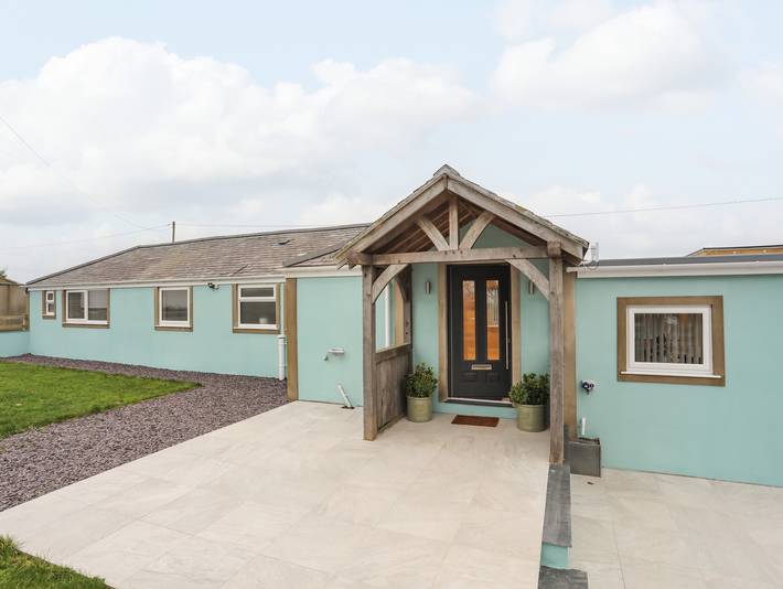 Cottage for 6 people, with garden and hot tub on the Isle of Anglesey