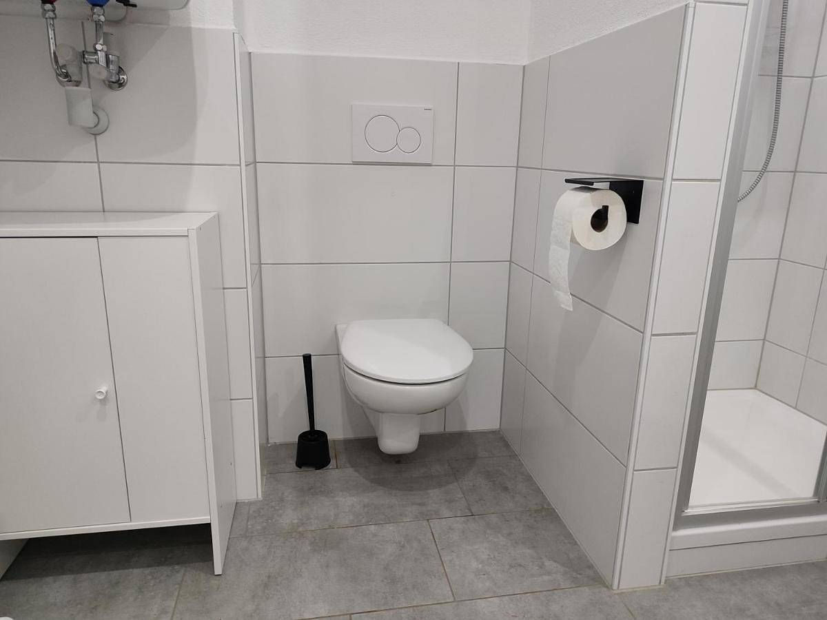 Ganze Wohnung, Bruchsal Business Apartment - Schreibtisch - Smart-Tv in Bruchsal, Kraichgau