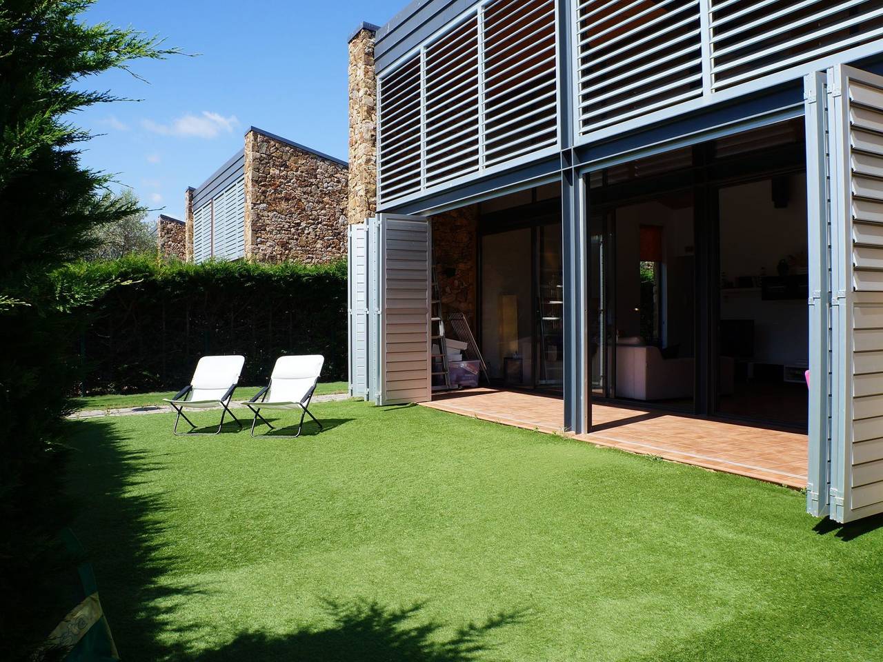 Costabravaforrent Gavarres, für 6 Personen mit Gemeinschaftspool in Albons, Costa Brava
