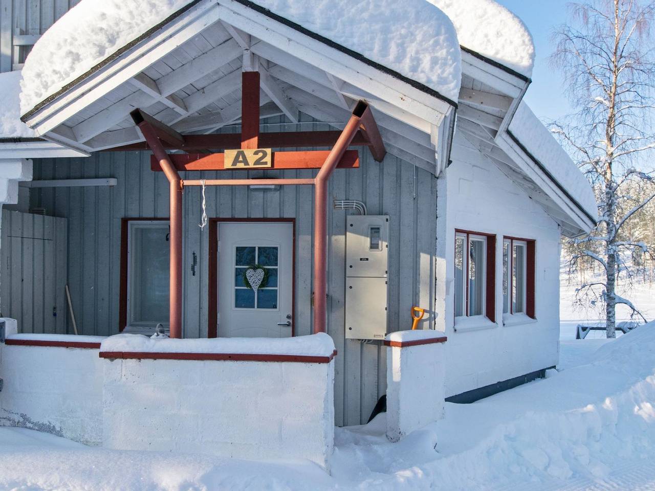 Hallantytär a2 paritalo in Ukkohalla, Kainuu