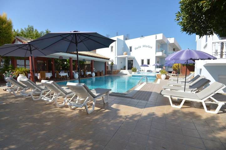 B&b per 4 persone, con panorama e piscina nonché giardino in Rodi