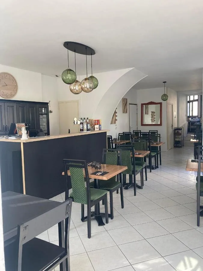 Alojamiento y desayuno para 10 personas, con balcón y vistas - 1