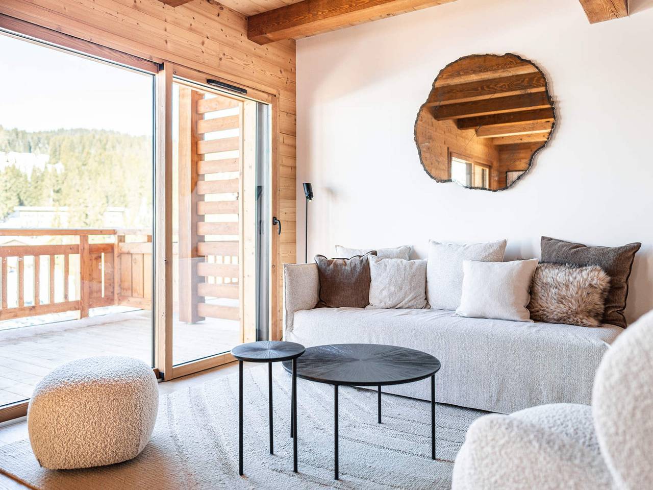 Luxus-Halbchalet mit 3 Schlafzimmern in La Clusaz mit atemberaubender Aussicht in Manigod, Annecy und Umgebung