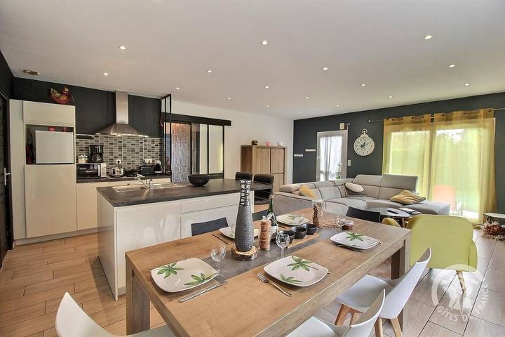 Chalet pour 6 personnes, avec terrasse et jardin en Bretagne - 3