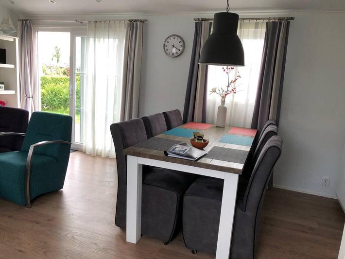 Chalet für 6 Personen, mit Terrasse und Garten in Serooskerke - 3