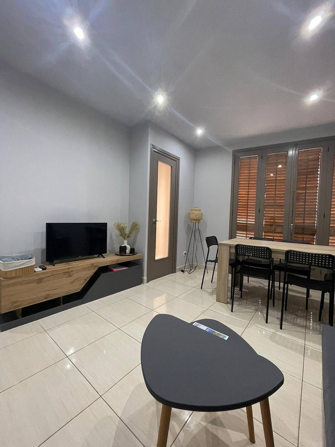 Ganze Wohnung, Charmante 3-Zimmer-Wohnung im Zentrum von Camarasa in Camarasa, Noguera