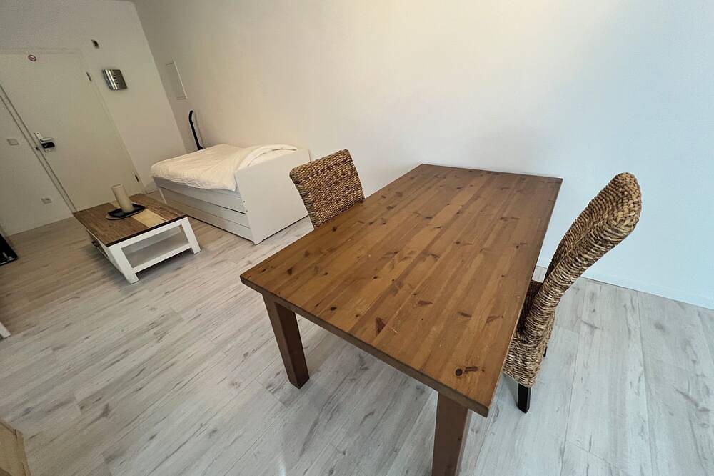 Entire apartment, Ruhiges Apartment im Krefeld Zentrum Hubi2 in Krefeld, Lower Rhine