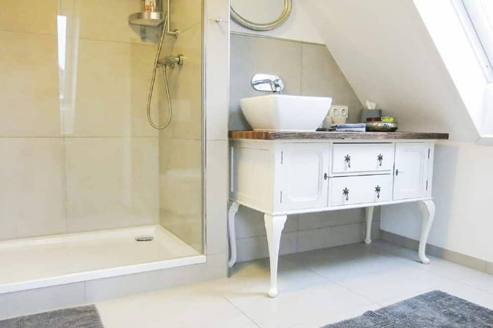 Ganze Wohnung, Charmantes Studio in Schwabach bei Nürnberg (Messe) in Schwabach, Frankenalb