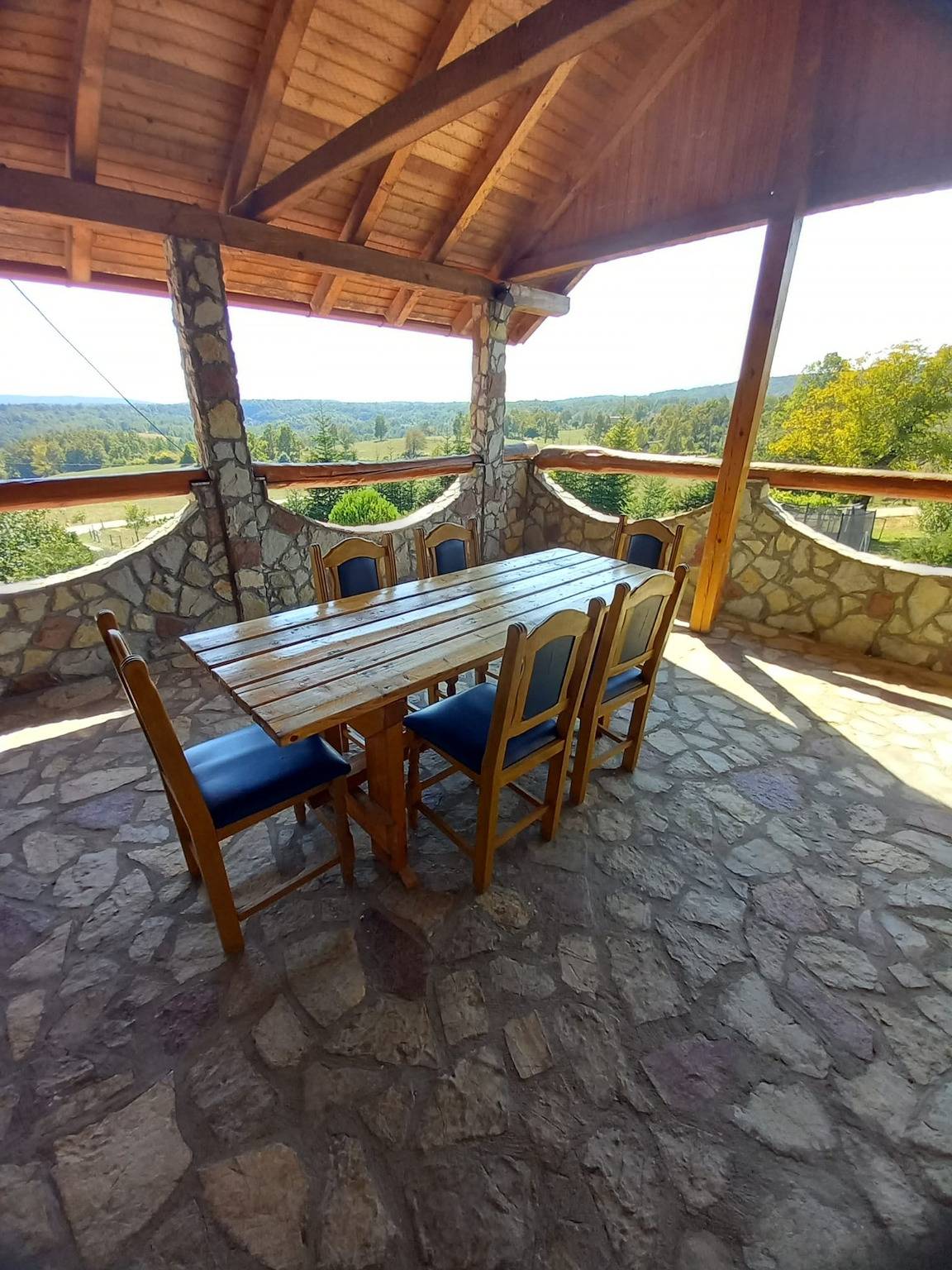 Ganze Wohnung, Ferienwohnung in Rakovica mit Terrasse, Klimaanlage, W-Lan (601-1) in Karlovac und Umgebung