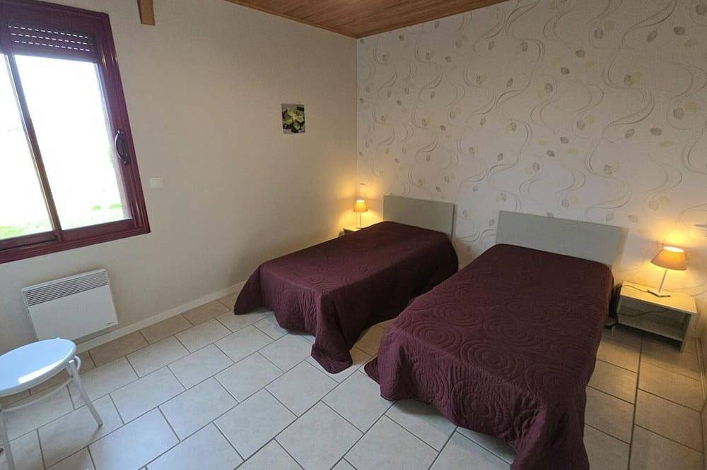 Casa cómoda con jardín, terraza y Wifi cerca de Sarlat in Domme, Périgord Noir