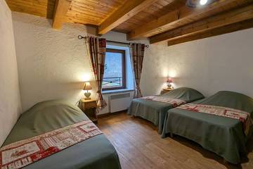 Gîte pour 14 Personnes dans La Bresse, Région d'Épinal, Photo 4