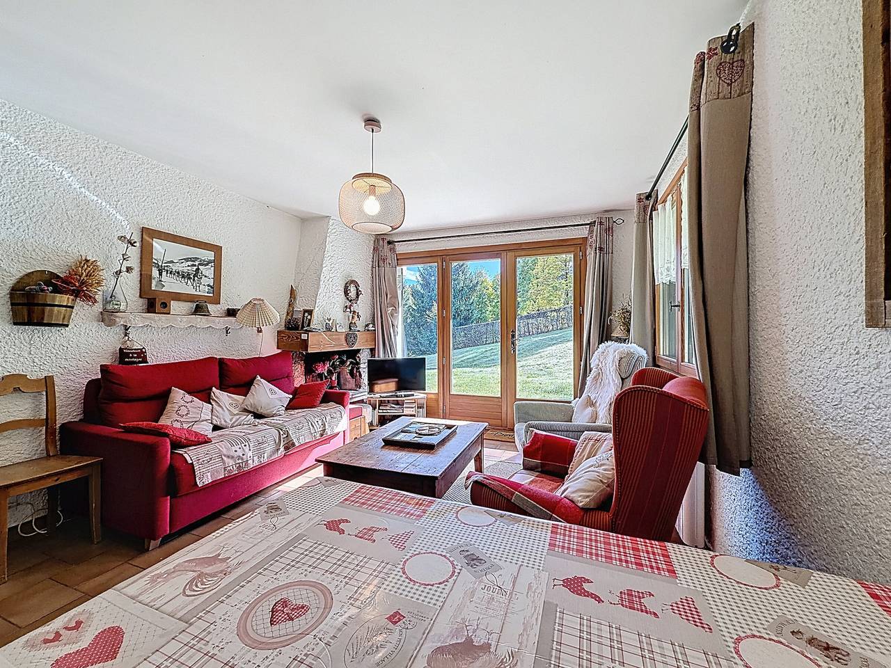Appartement entier, "Charmant 3 pièces avec jardin au pied des pistes de Combloux" in Combloux, Pays du Mont-Blanc