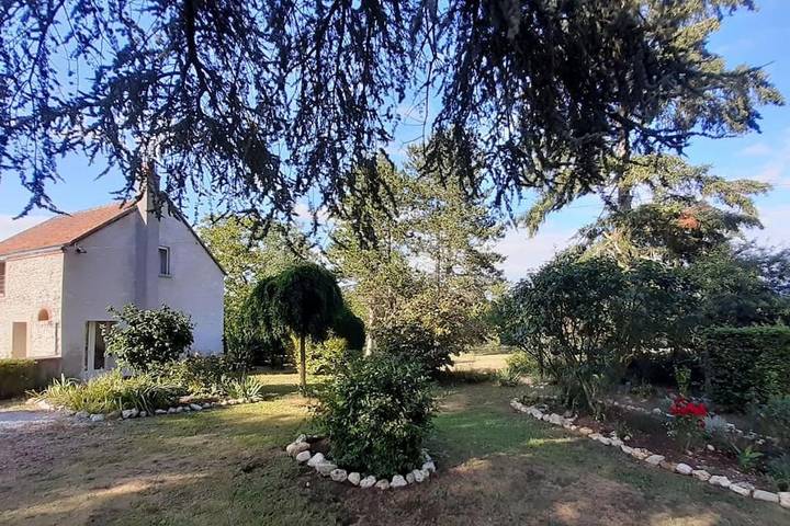 Location de vacances pour 5 personnes, avec vue et jardin à Saint-Dyé-sur-Loire - 2