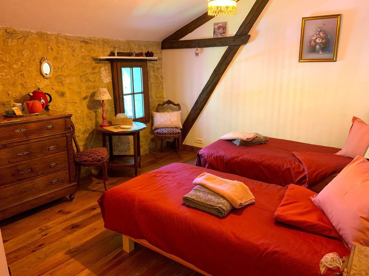 Chambres de charme avec piscine - Ferme de Tayac - Femmes fatales in Les Eyzies, Périgord Noir