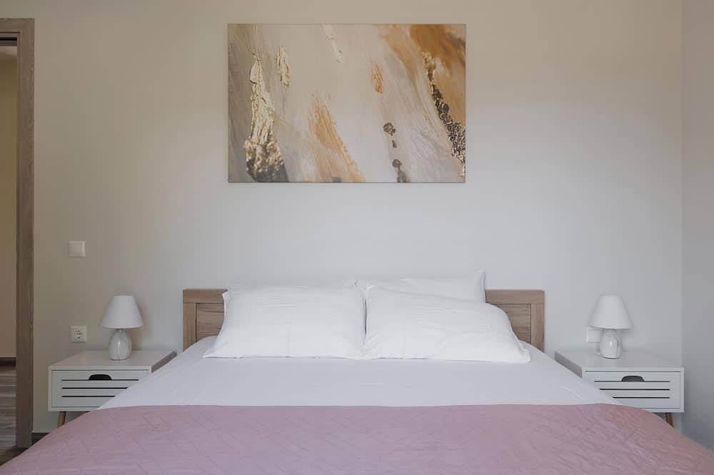 Appartamento intero, Family friendly, fully equipped apartment with pool garden, near Corfu Town. in Gouvia, Corfù