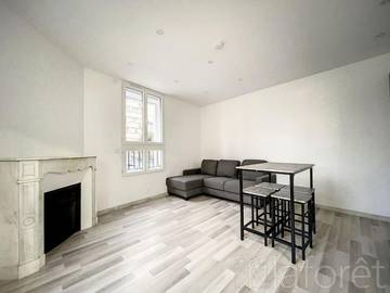 Gîte pour 2 personnes, avec jardin à Châtillon
