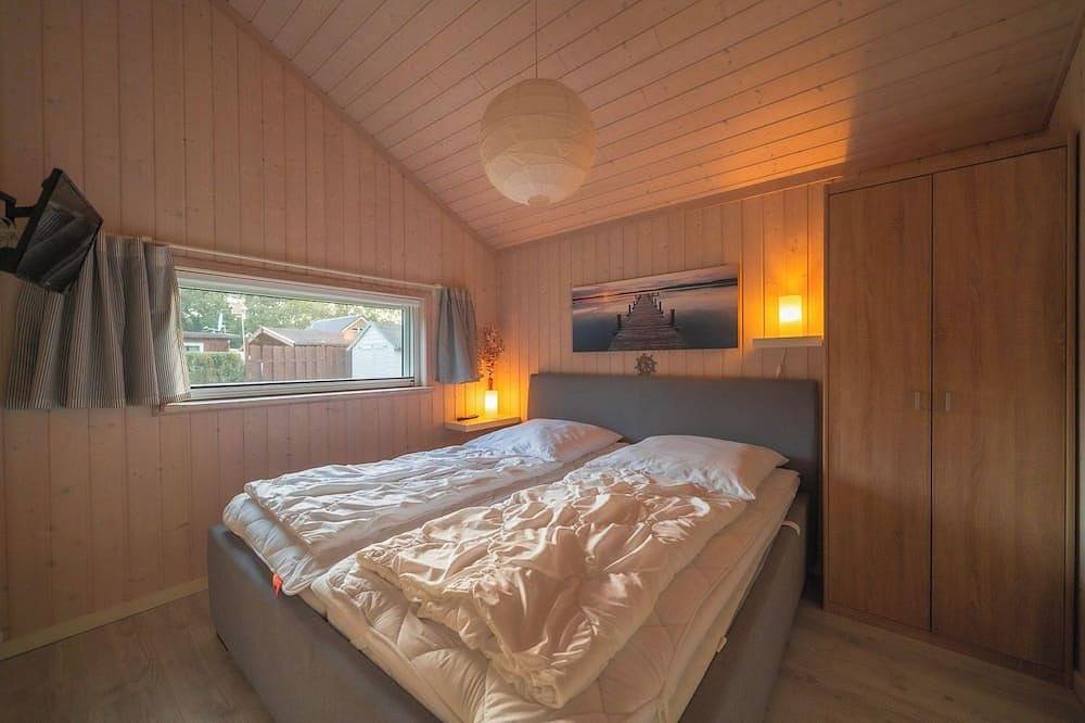 Ferienhaus Seebrise mit Strand, Sauna, Kamin & Ruderboot direkt am Dümmer See. in Dümmer (Mecklenburg-Vorpommern), Ludwigslust-Parchim