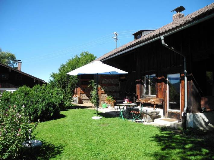 Ferienhaus für 6 Personen, mit Balkon und Terrasse sowie Garten und Ausblick am Tegernsee