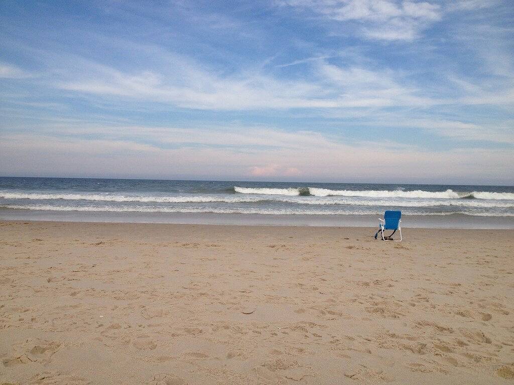 2019 Lavallette: 6 Schlafplätze, Wi-Fi, Klimaanlage, neue Außendusche, Walk 2 Beach, Sauber !! in Toms River, Ocean County