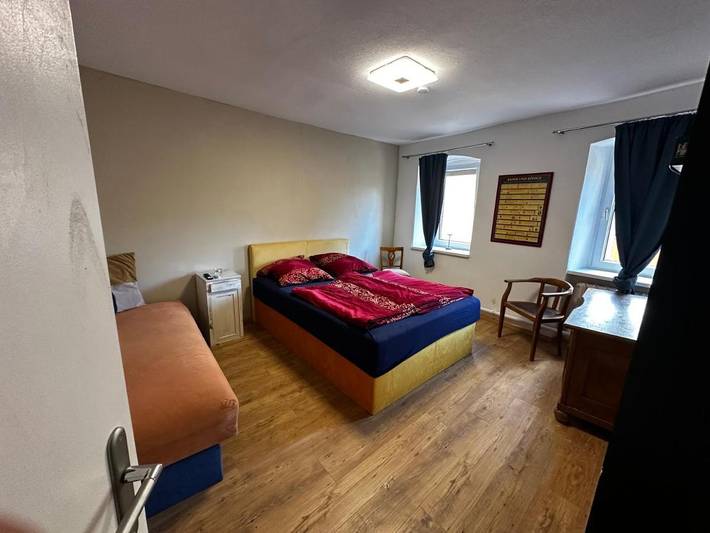 Ferienwohnung für 4 Personen, mit Terrasse und Garten sowie Sauna in Naturpark Saale-Unstrut-Triasland