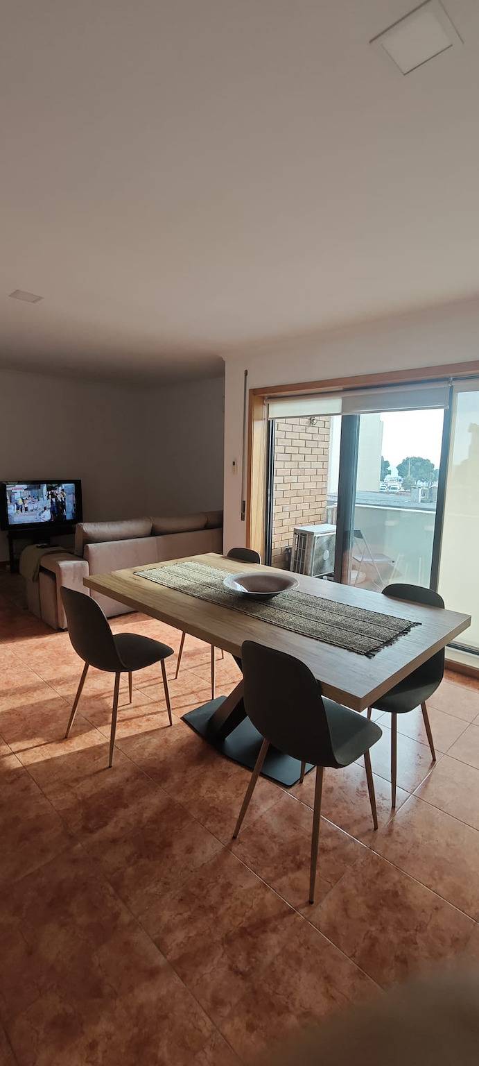 Gîte pour 4 personnes, avec balcon à Apúlia