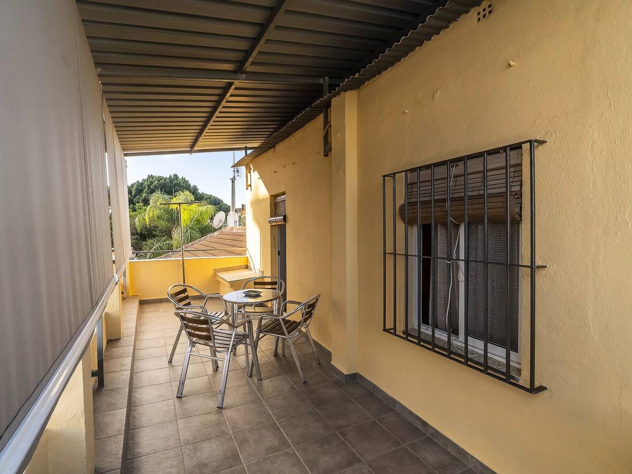 Apartamento entero, 4 estancias 4 Personas in Alhaurín el Grande, Provincia de Málaga