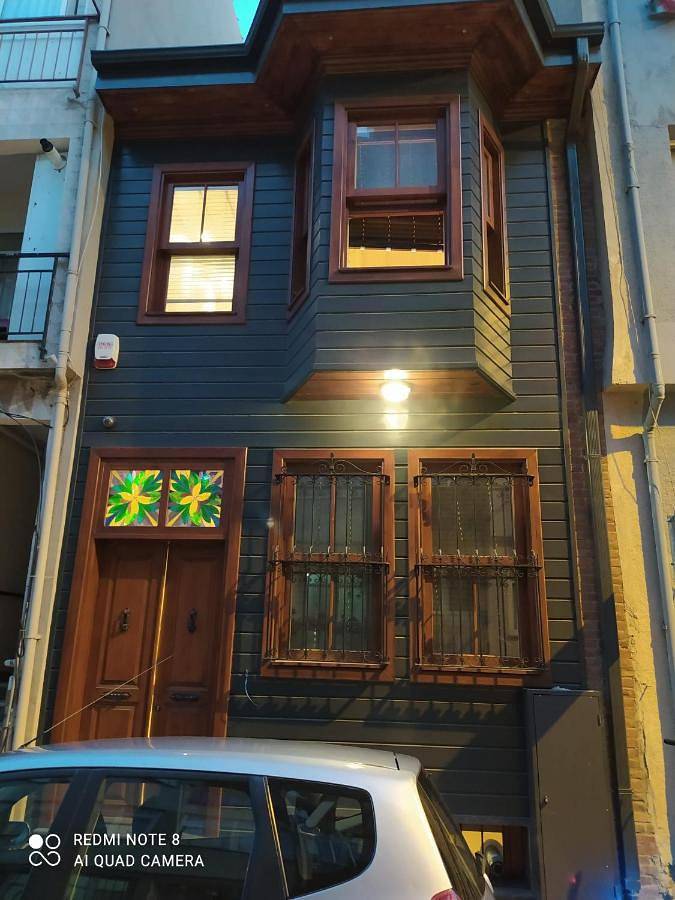 One-Bedroom Villa in Üsküdar, Stambuł