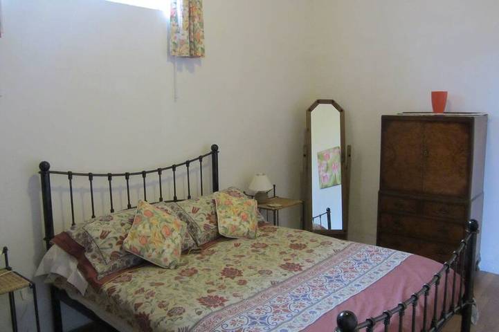 Location de vacances pour 20 personnes, avec terrasse ainsi que jacuzzi et jardin, animaux acceptés à La Forêt-Auvray - 3