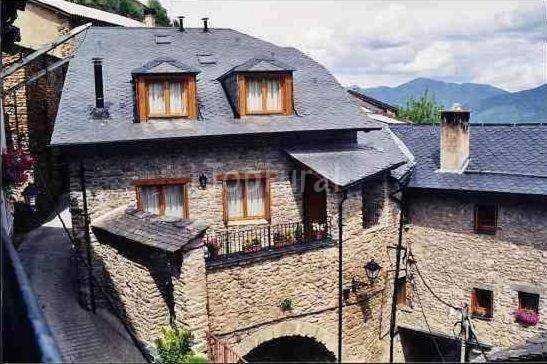 Casa rural para 8 personas, con Balcón además de Terraza y Vistas en Sort 