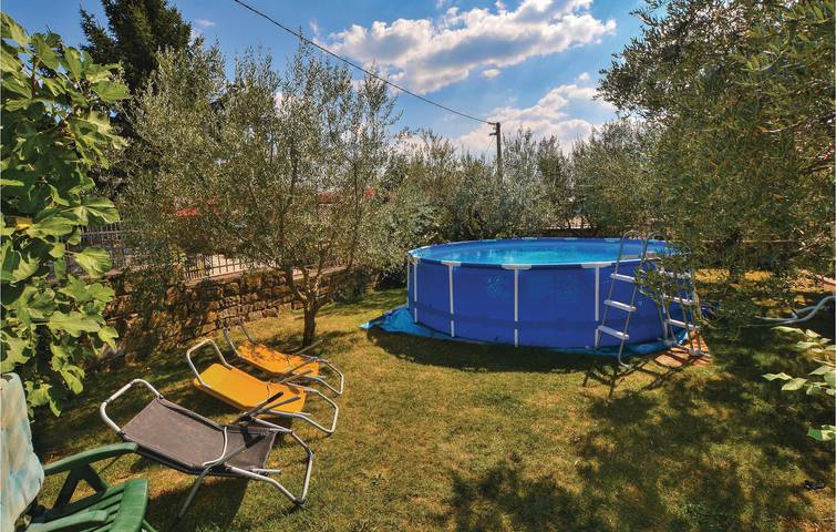 Location de vacances pour 5 personnes, avec terrasse et jardin à Koper - 4