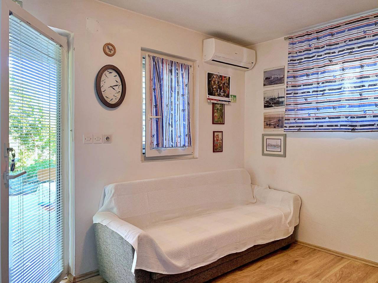 Ganze Ferienwohnung, Apartment Gordana-Terrasse, Haustiere erlaubt in Silo (Krk), Krk