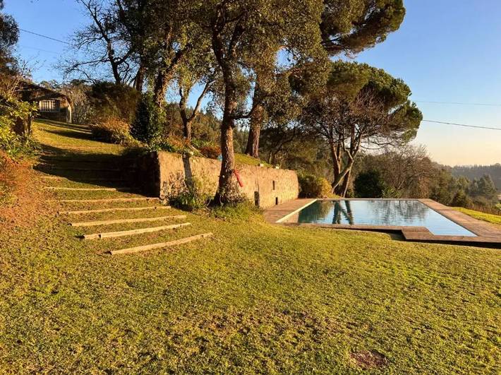 Casa de férias para 12 pessoas, com jardim e terraço e ainda piscina, com animais de estimação em Barcelos