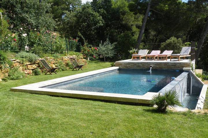 Villa pour 8 personnes, avec Terrasse et Jardin