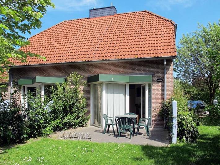 Ferienhaus für 5 Personen, mit Terrasse und Garten in Butjadingen - 2