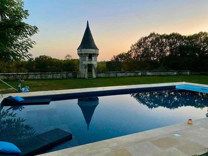 Location de vacances pour 14 personnes à Saint-Cyran-du-Jambot