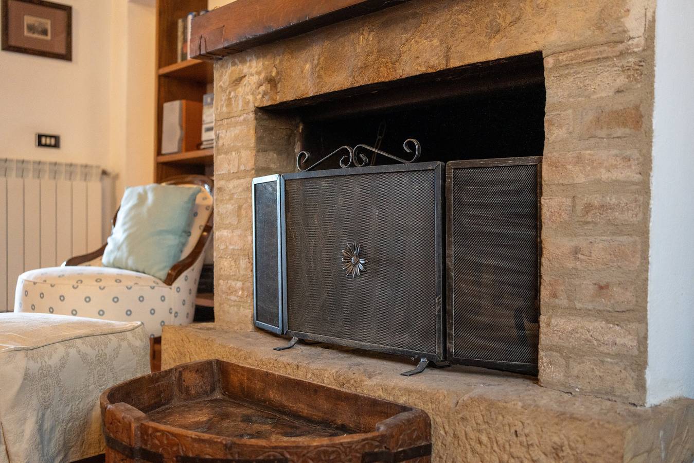 Villa Mulinello, Secluded, Panoramic Views over Montepulciano Valley in Torrita di Siena, Siena Province