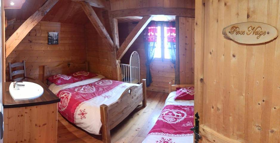 Gîte pour 5 personnes, avec Balcon et Jacuzzi ainsi que Terrasse et Jardin dans Plateau des Glières - 2