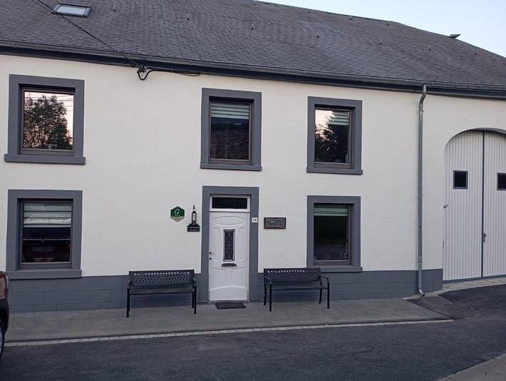 Vakantiehuis voor 9 personen, met uitzicht en tuin in Bertogne