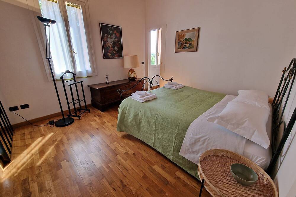 Entire apartment, Sunrise With A View - Private Apartment in Faenza, Ravenna Province