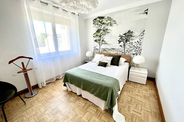 Location de vacances pour 8 personnes, avec jardin et terrasse à Baye - 2