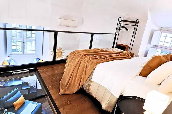 Appartement entier, Loft Orvieto Centro Storico, Free Wi-Fi and Netflix, Pozzo della Cava and Duomo in Orvieto, Province de Terni