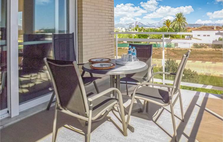 Ferienwohnung für 4 Personen, mit Terrasse, kinderfreundlich in Oliva - 2