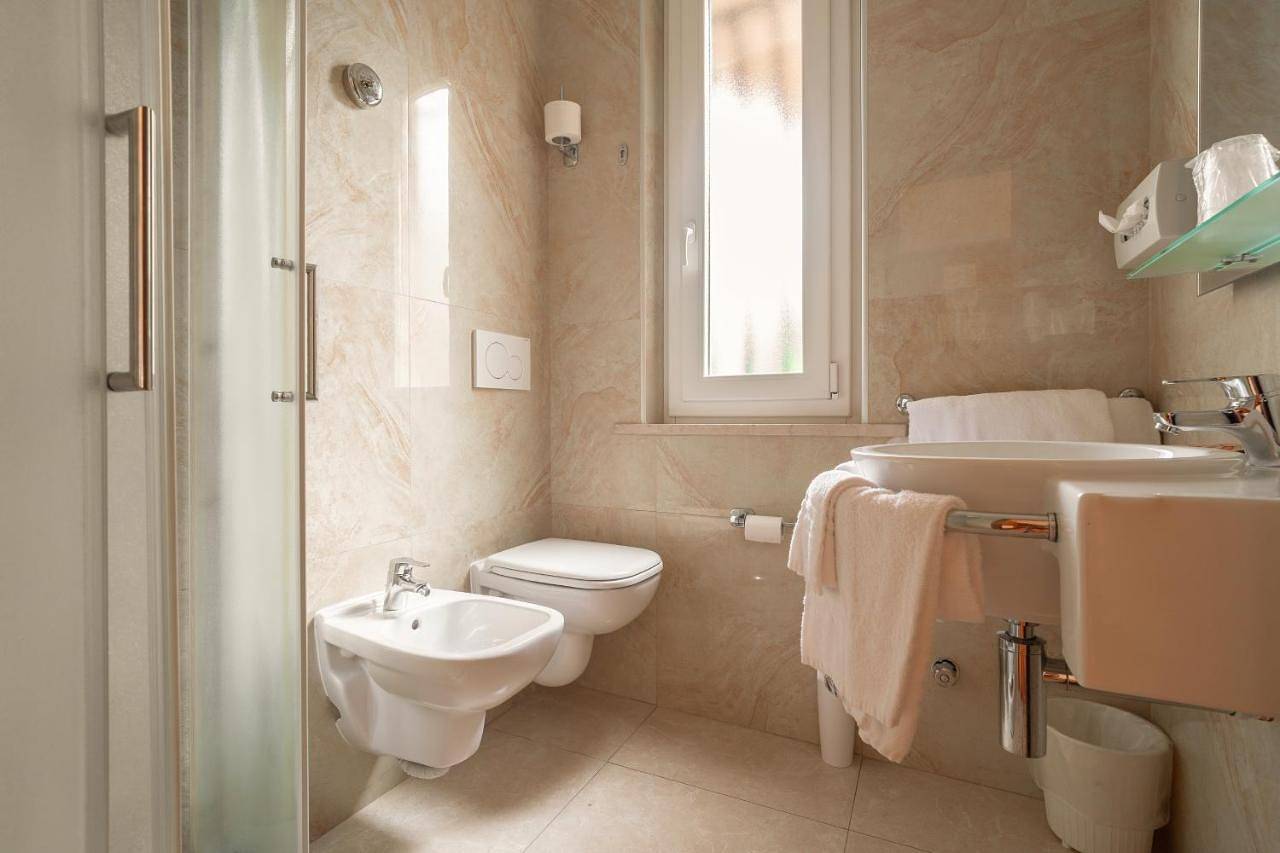 Hotel Tirreno in Bagni Tiffany, Commune de Lavagna