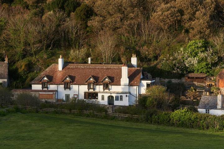 Holiday rental for 2 people, with Terrace and Garden in Lulworth Cove